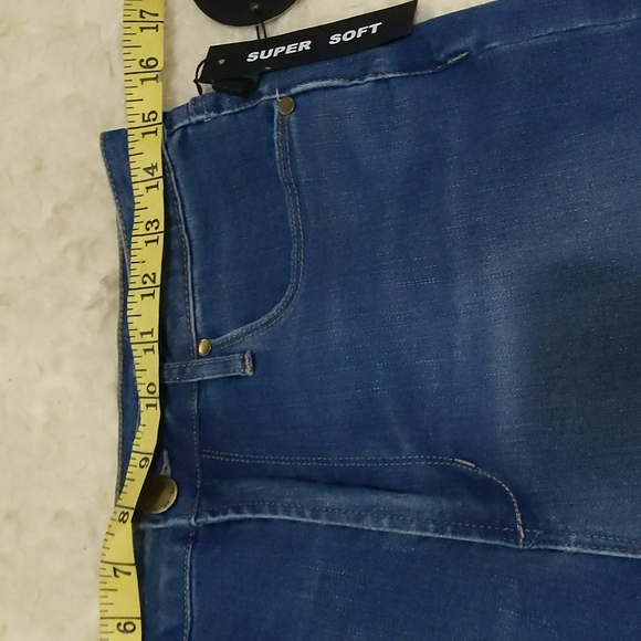 ARTICLES OF SOCIETY Bridgette Side Split Flare Jeans ~ NWT - Picture 10 of 12